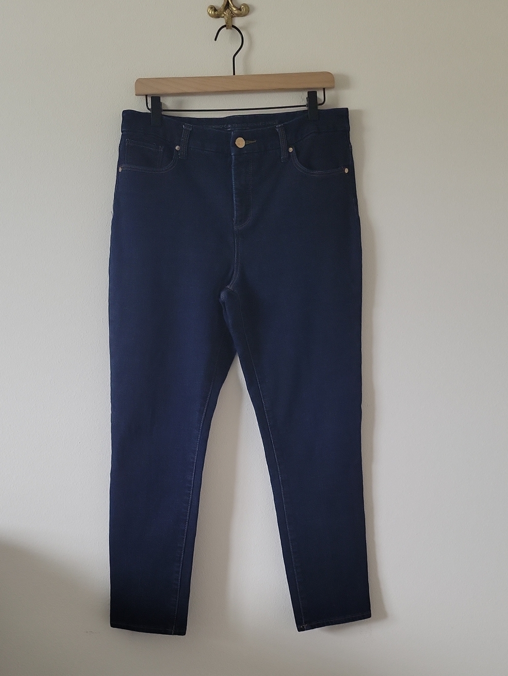 Chico's Dark Wash So Slimming Girlfriend Slim Leg Ankle Jeans Size 1.5R